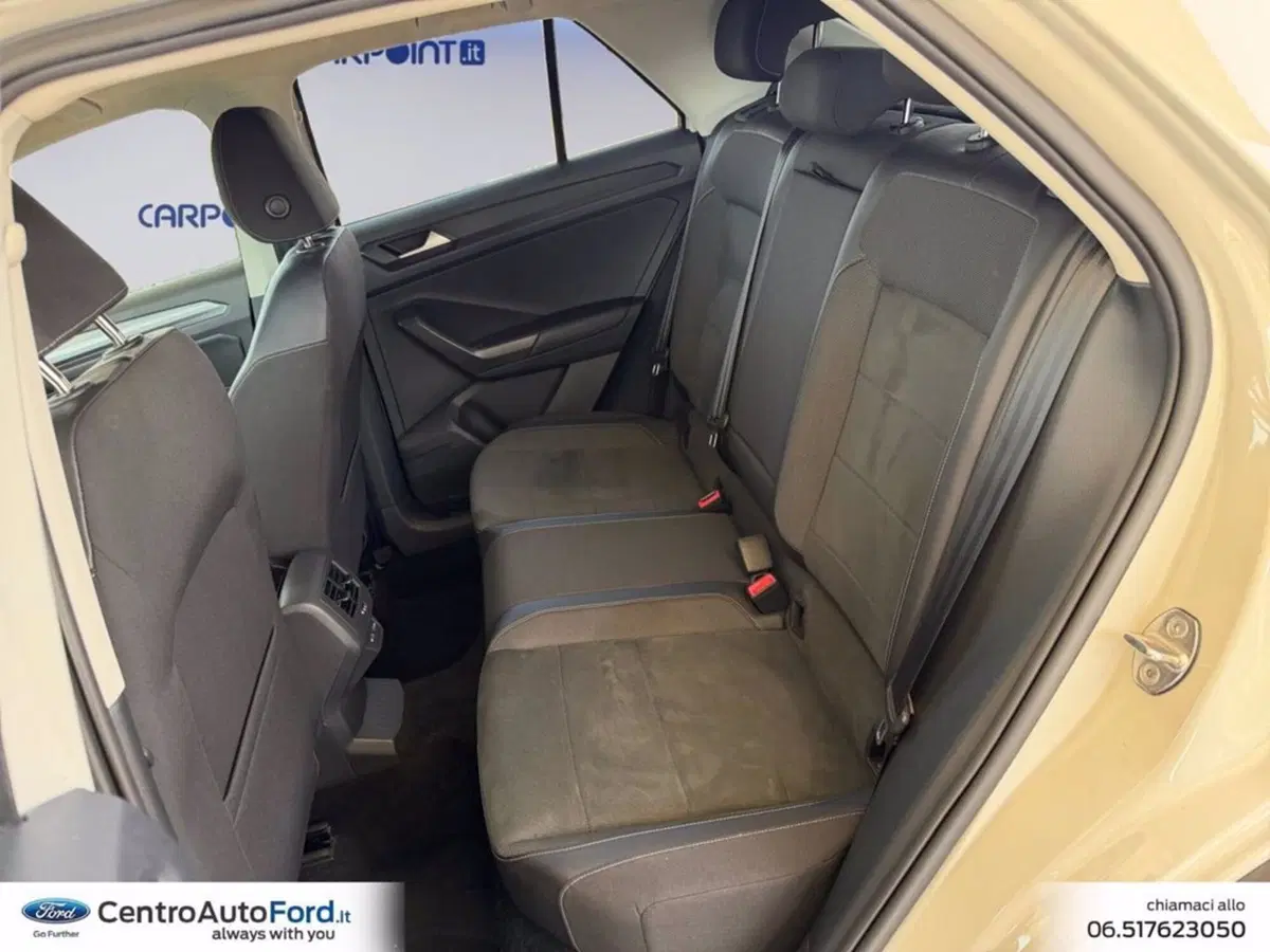 Volkswagen T-Roc usata a Roma (13)