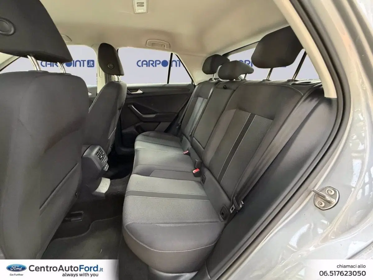 Volkswagen T-Roc usata a Roma (13)
