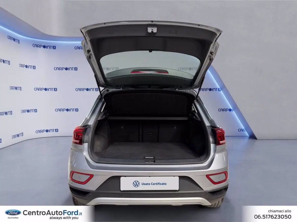 Volkswagen T-Roc usata a Roma (17)