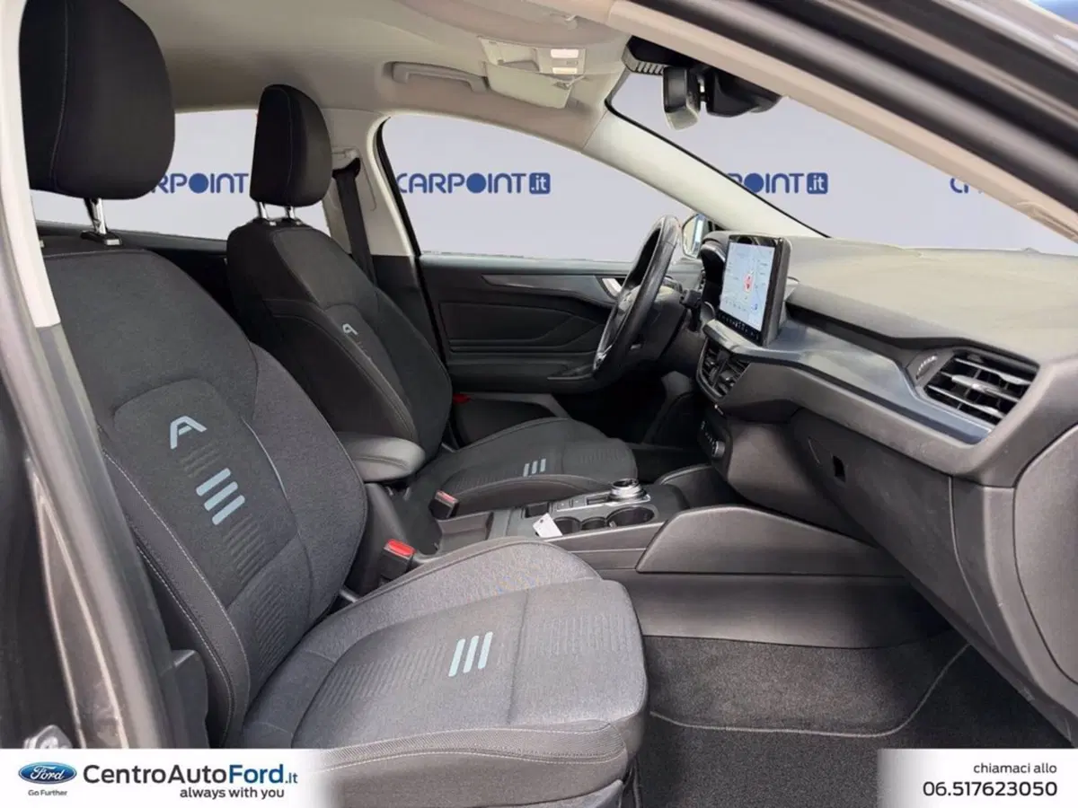 Ford Focus Station Wagon usata a Roma (15)