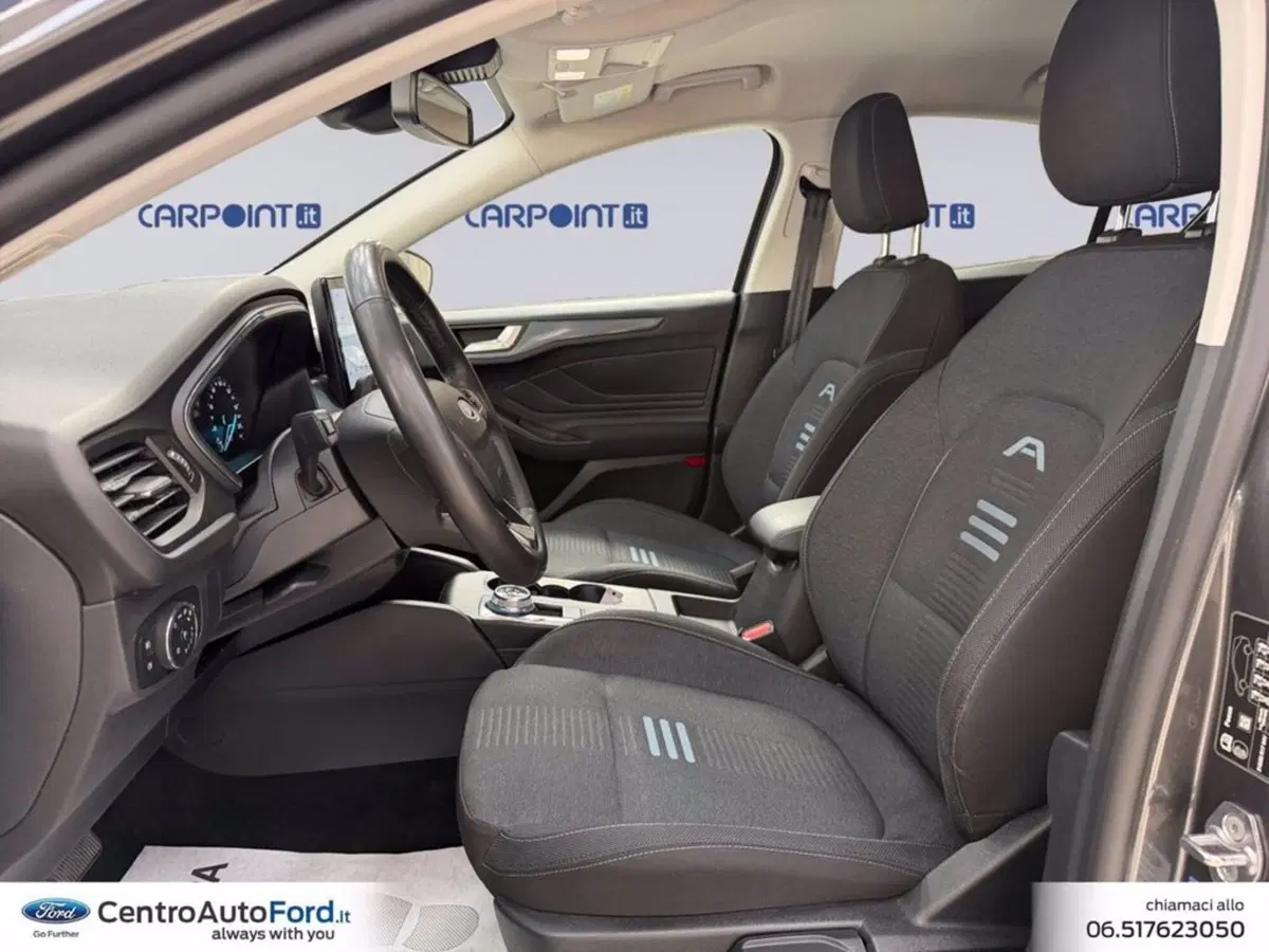 Ford Focus Station Wagon usata a Roma (9)