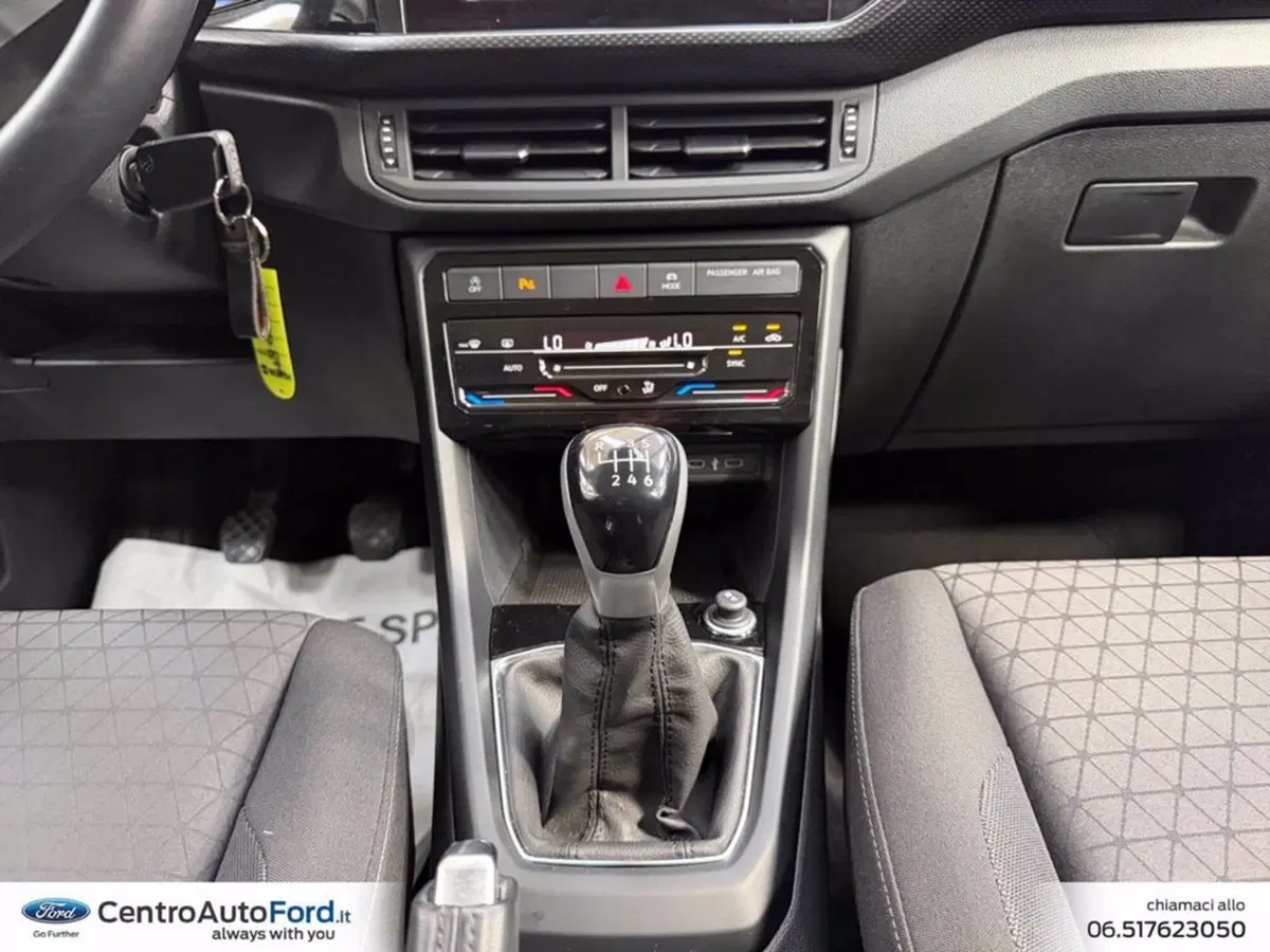 Volkswagen T-Cross usata a Roma (11)