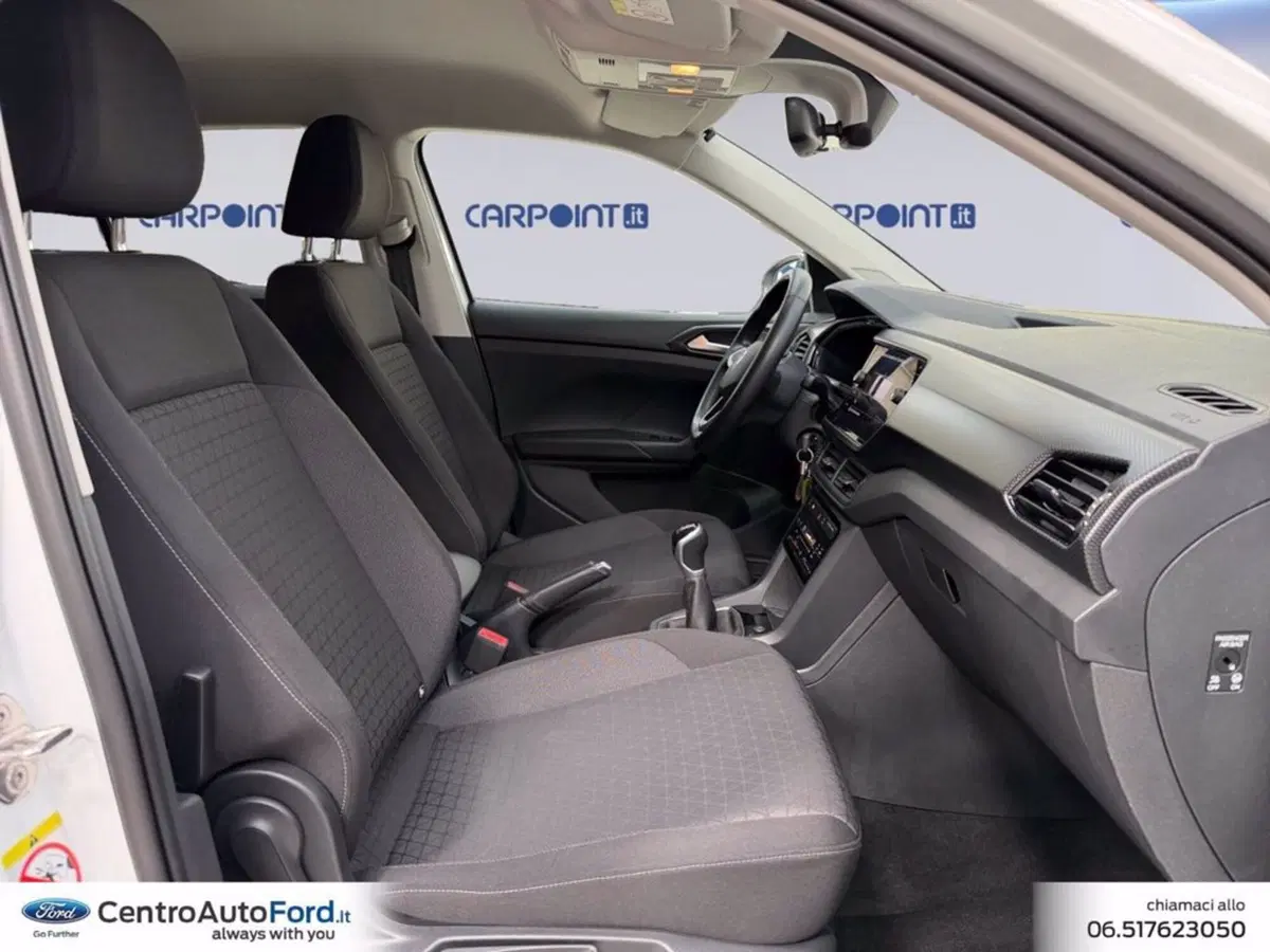 Volkswagen T-Cross usata a Roma (15)