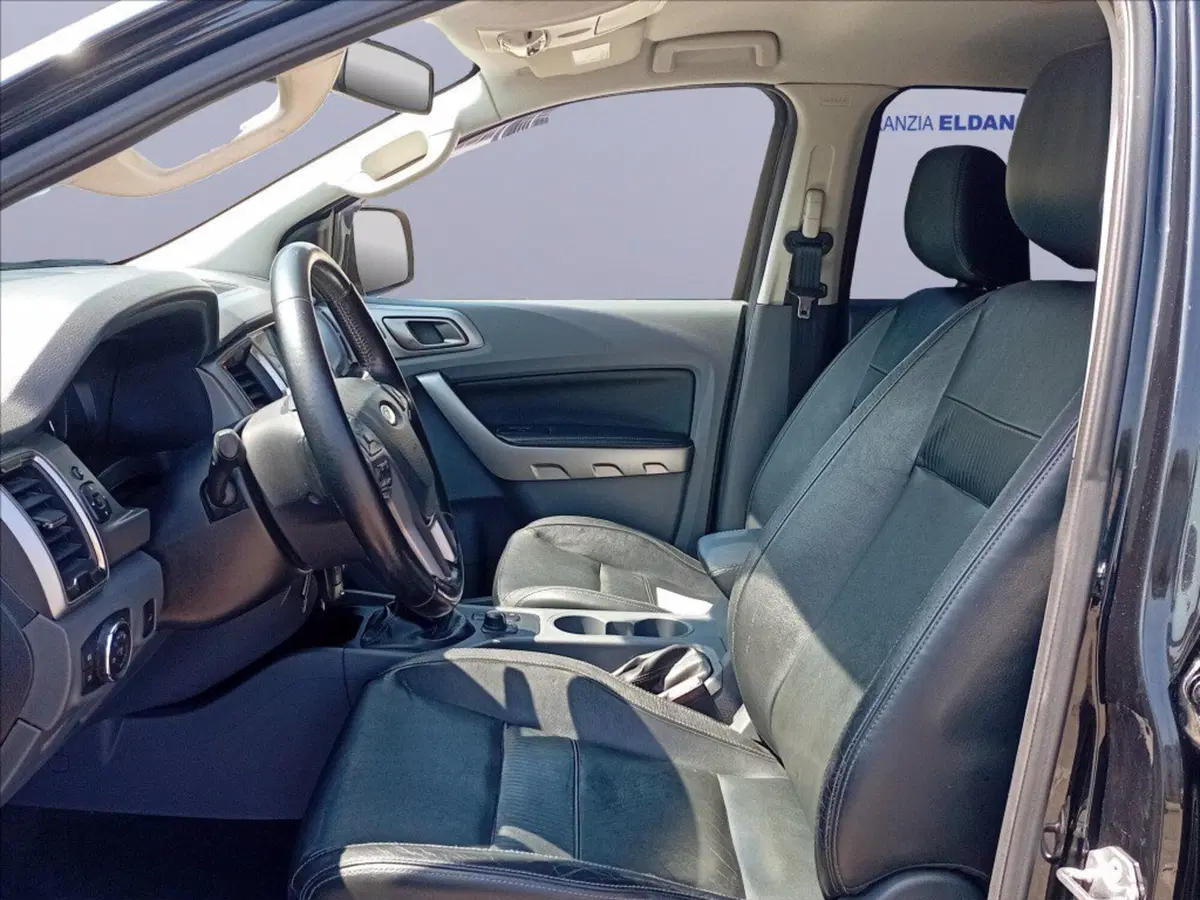 Ford Ranger Pick-up usata a Milano (13)