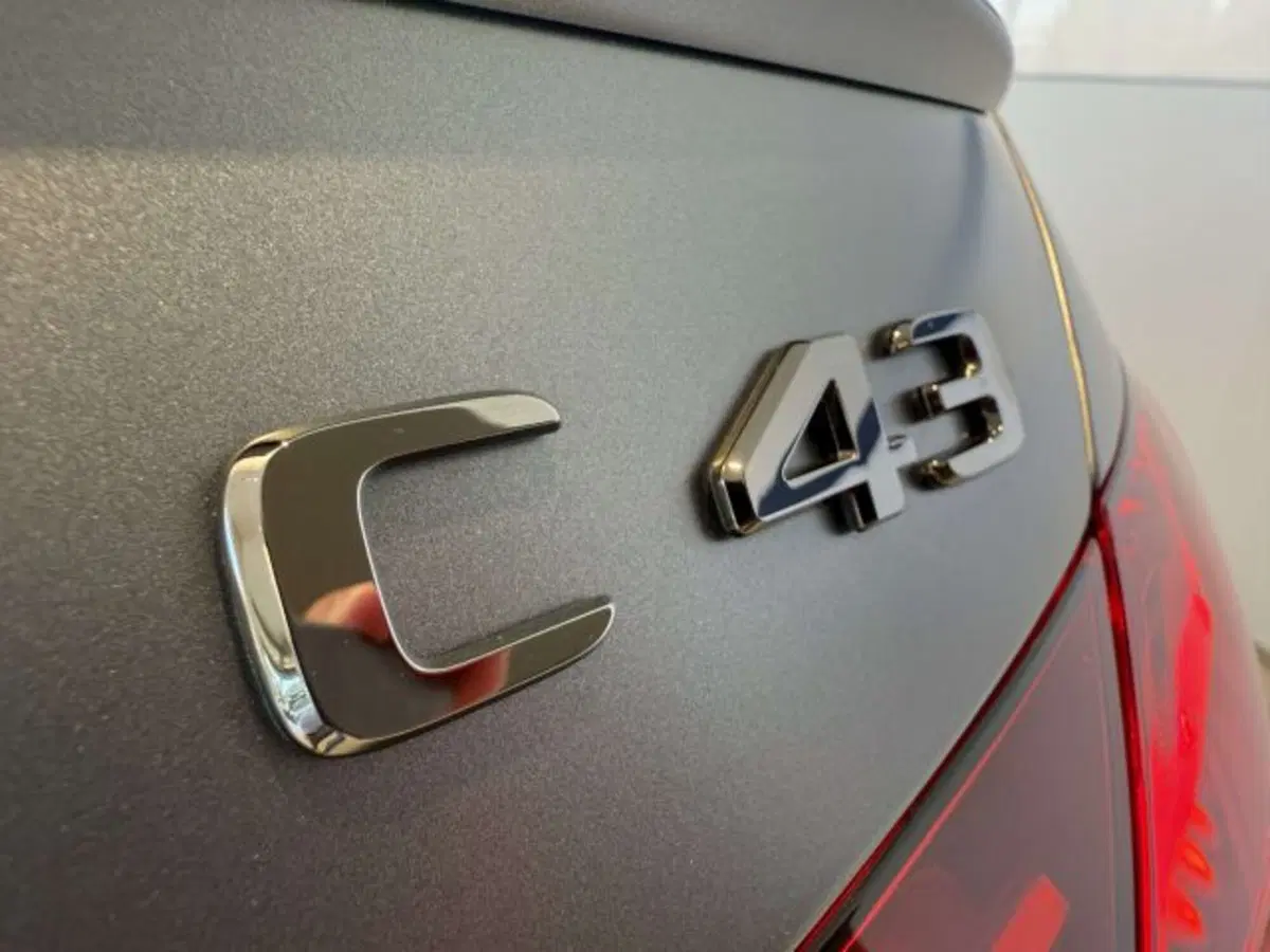 Mercedes-Benz Classe C usata a Torino (15)
