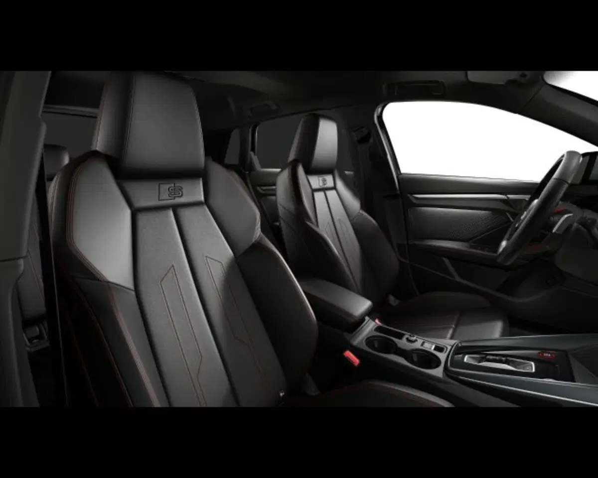 Audi S3 Sportback nuova a Treviso (8)