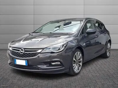 Opel Astra 1.6 CDTi 136CV Start&amp;Stop 5 porte Innovation del 2017 usata a Torino