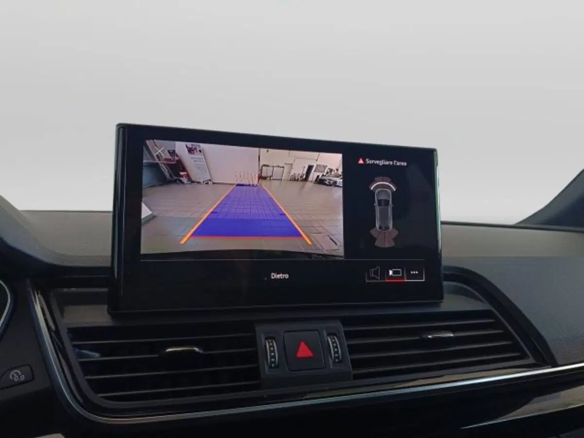 Audi Q5 Sportback usata a Teramo (14)