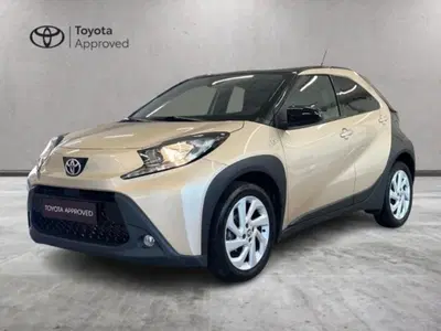 Toyota Aygo X 1.0 VVT-i 72 CV 5 porte Limited S-CVT del 2022 usata a Albano Vercellese