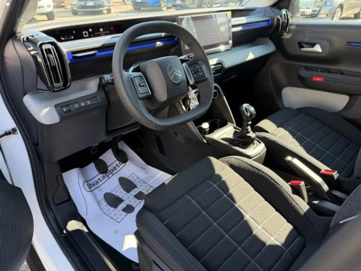 Citroen C3 Aircross nuova a Lucca (7)