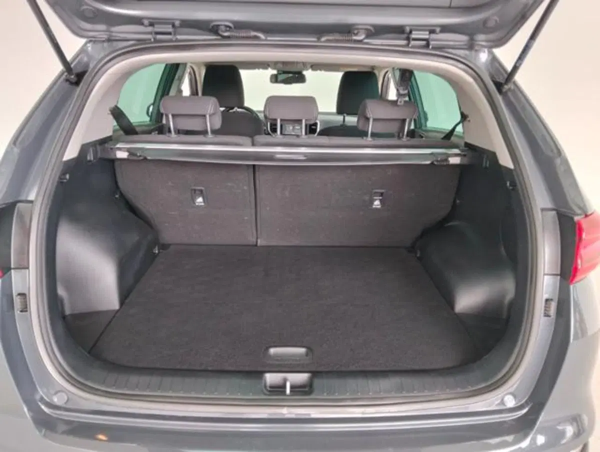 Kia Sportage usata a Como (18)