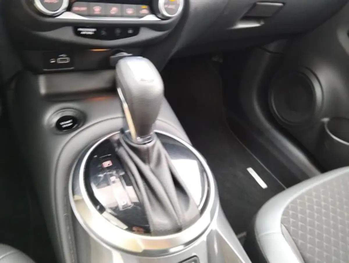 Nissan Juke usata a Como (17)