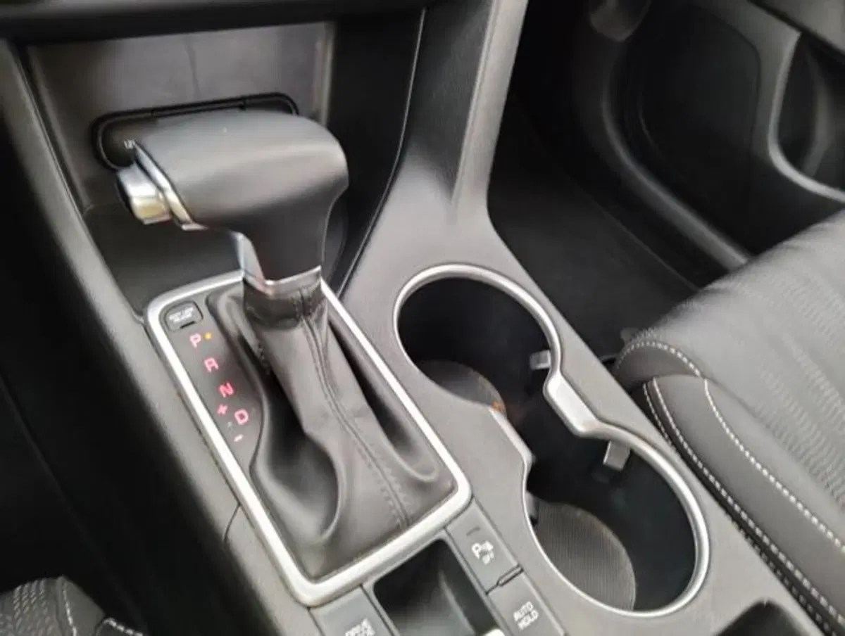Kia Sportage usata a Como (18)