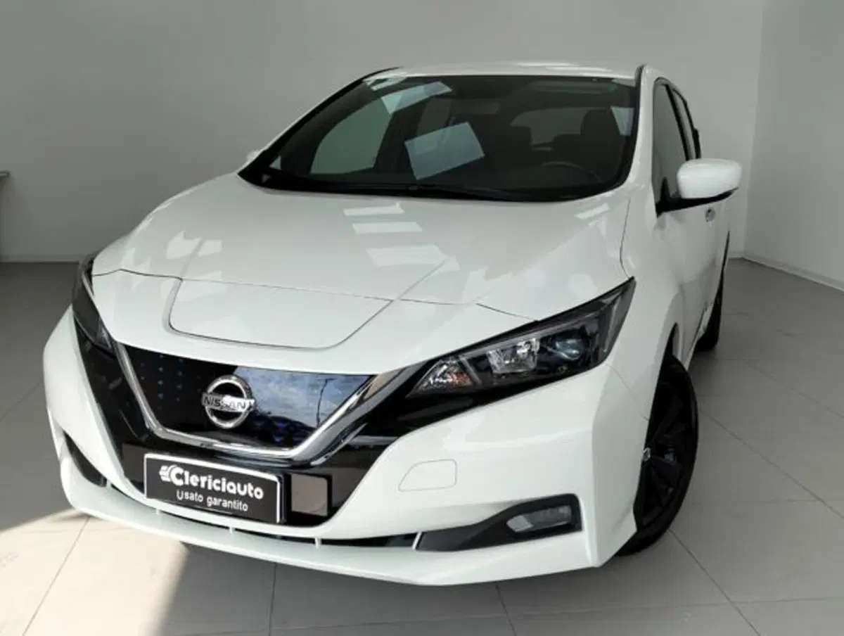 Nissan Leaf usata a Como