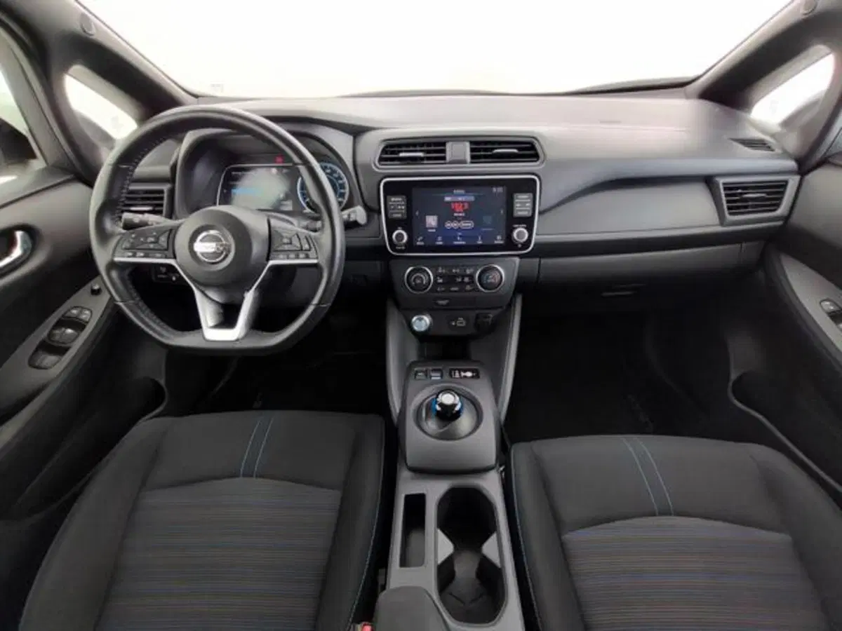 Nissan Leaf usata a Como (4)
