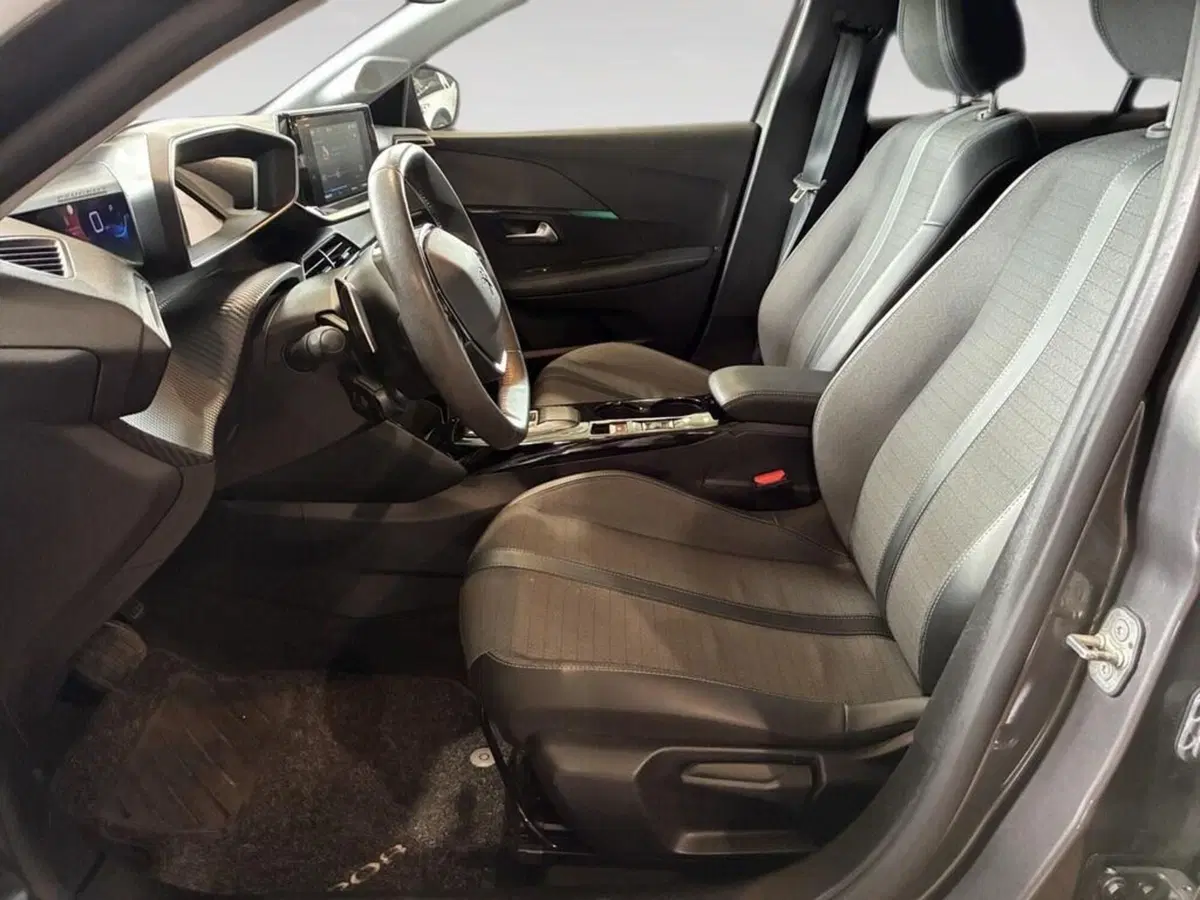 Peugeot 208 usata a Torino (7)