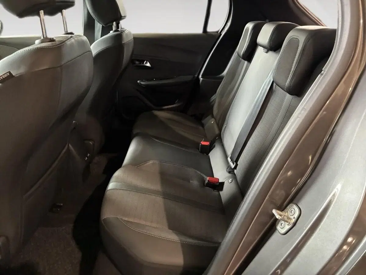 Peugeot 208 usata a Torino (8)