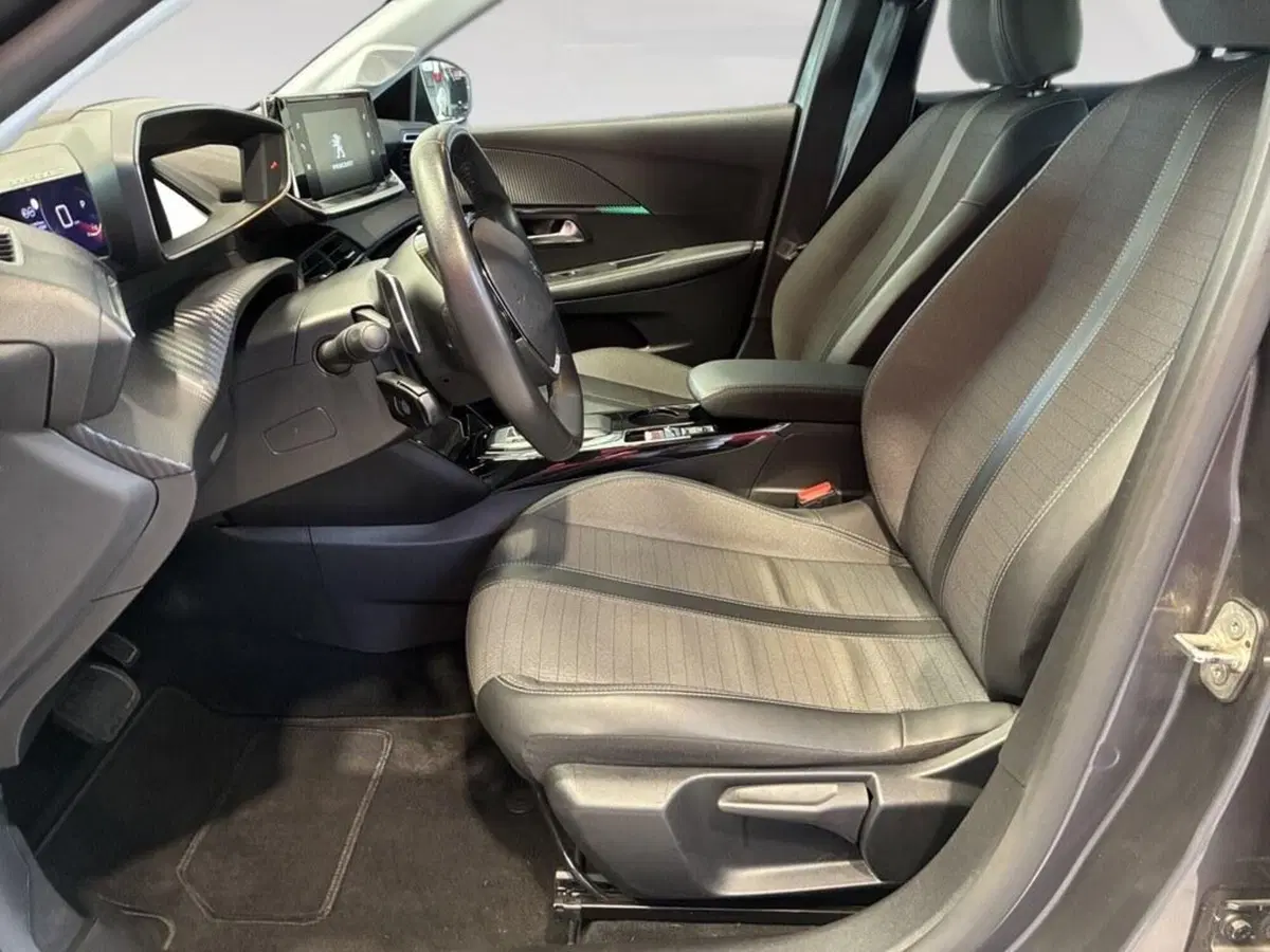 Peugeot 208 usata a Torino (7)
