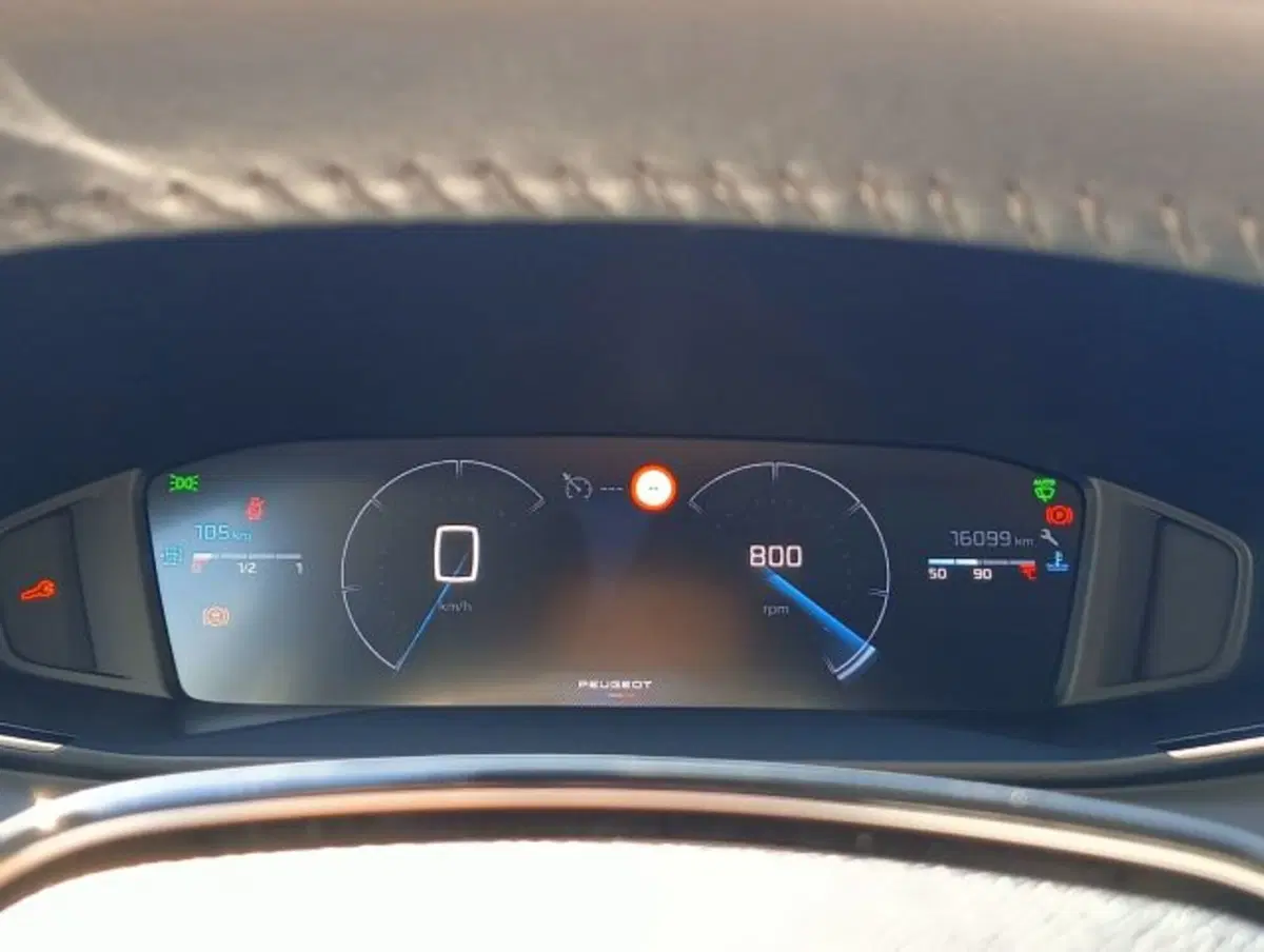 Peugeot 208 usata a Brescia (8)