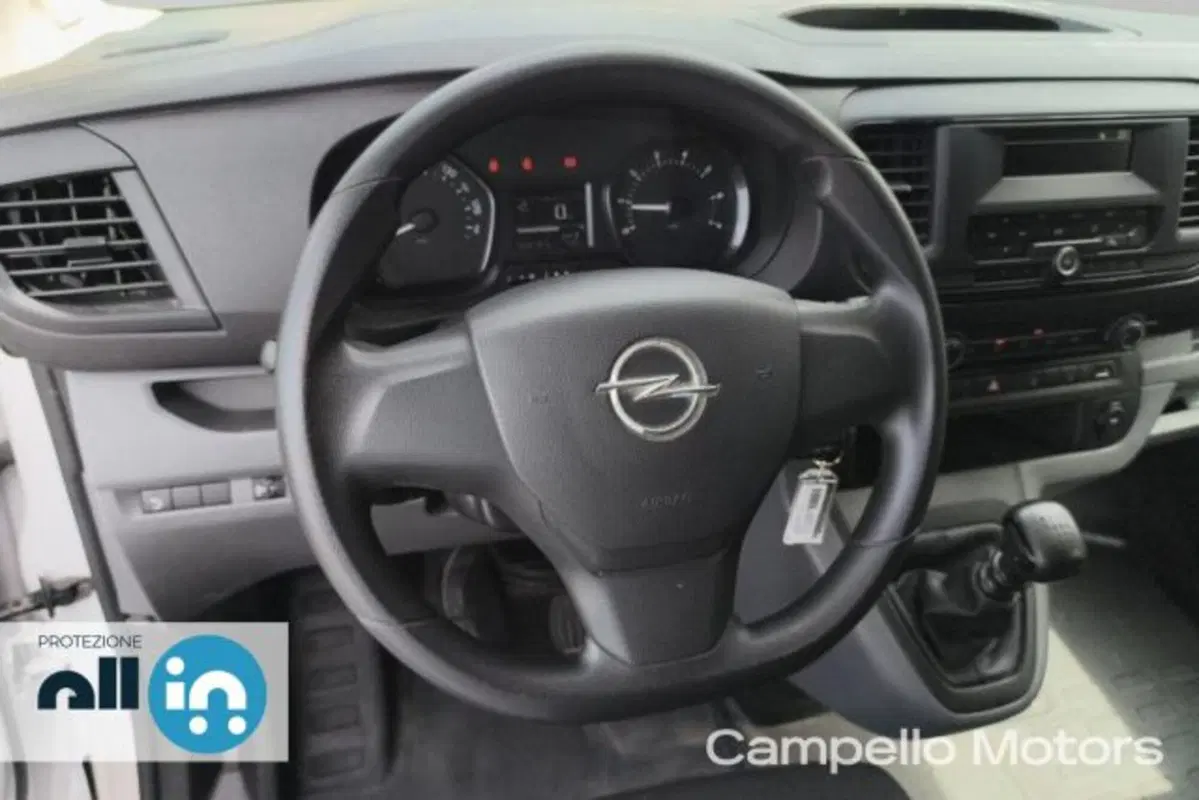 Opel Vivaro Furgone usata a Venezia (10)