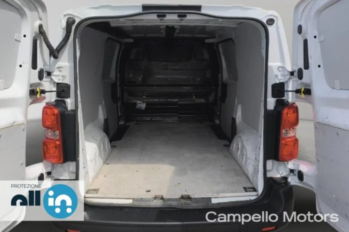 Opel Vivaro Furgone usata a Venezia (20)