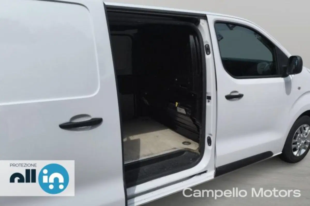Opel Vivaro Furgone usata a Venezia (5)