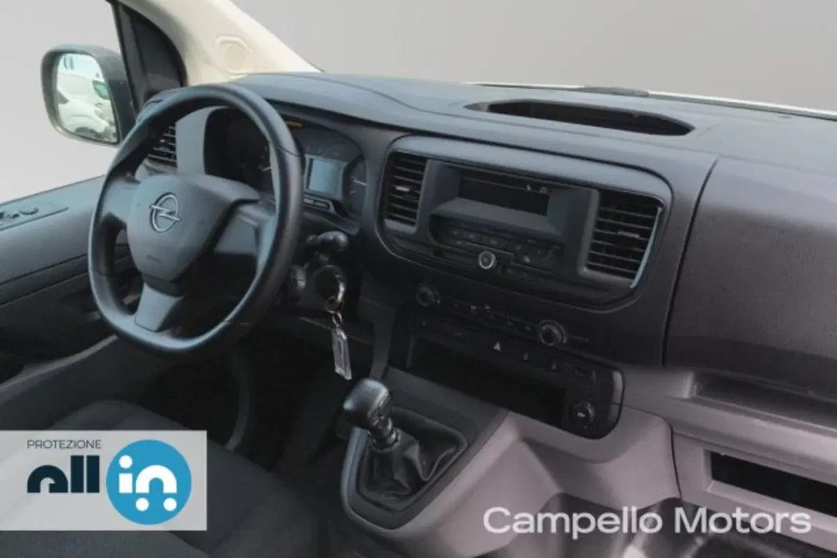 Opel Vivaro Furgone usata a Venezia (9)