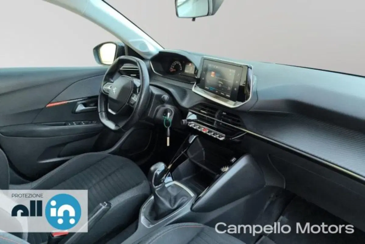 Peugeot 208 usata a Venezia (14)