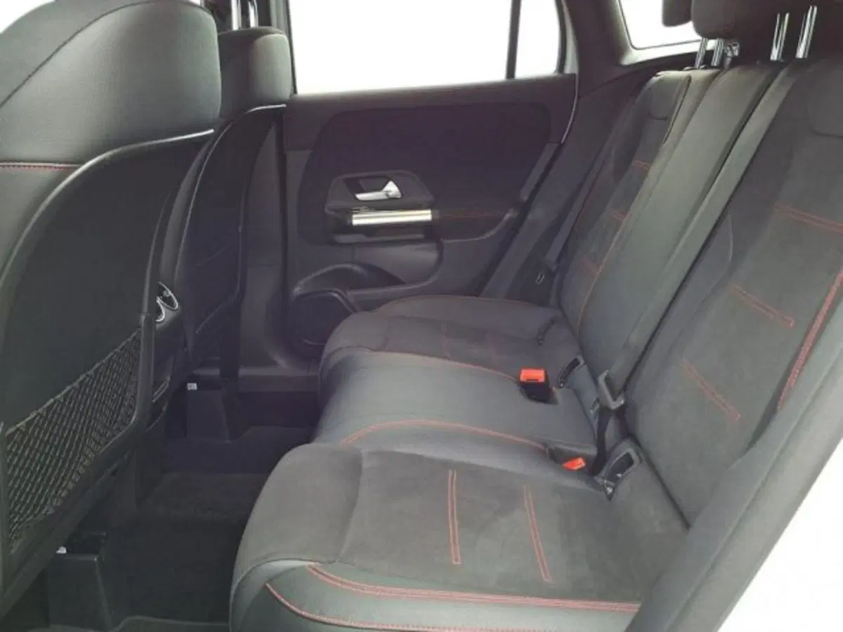 Mercedes-Benz GLA SUV usata a Verona (9)