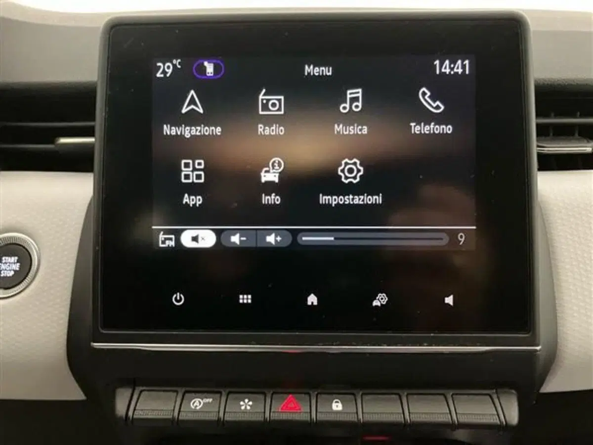 Renault Clio usata a Como (14)
