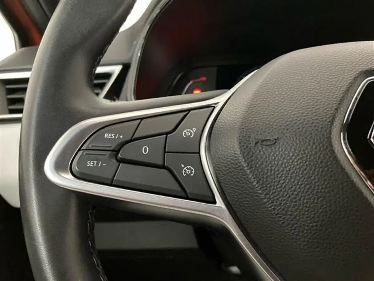 Renault Clio usata a Como (17)