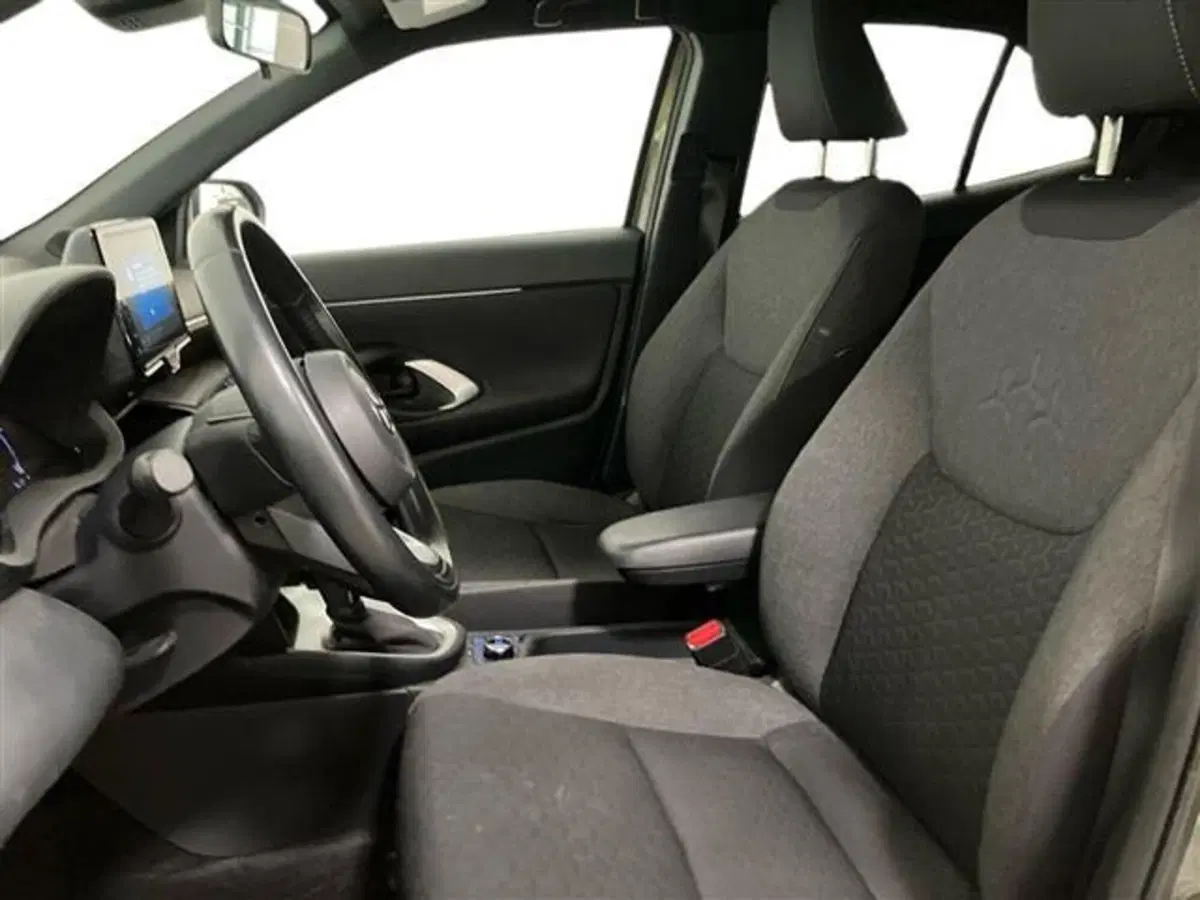 Toyota Yaris Cross usata a Como (10)