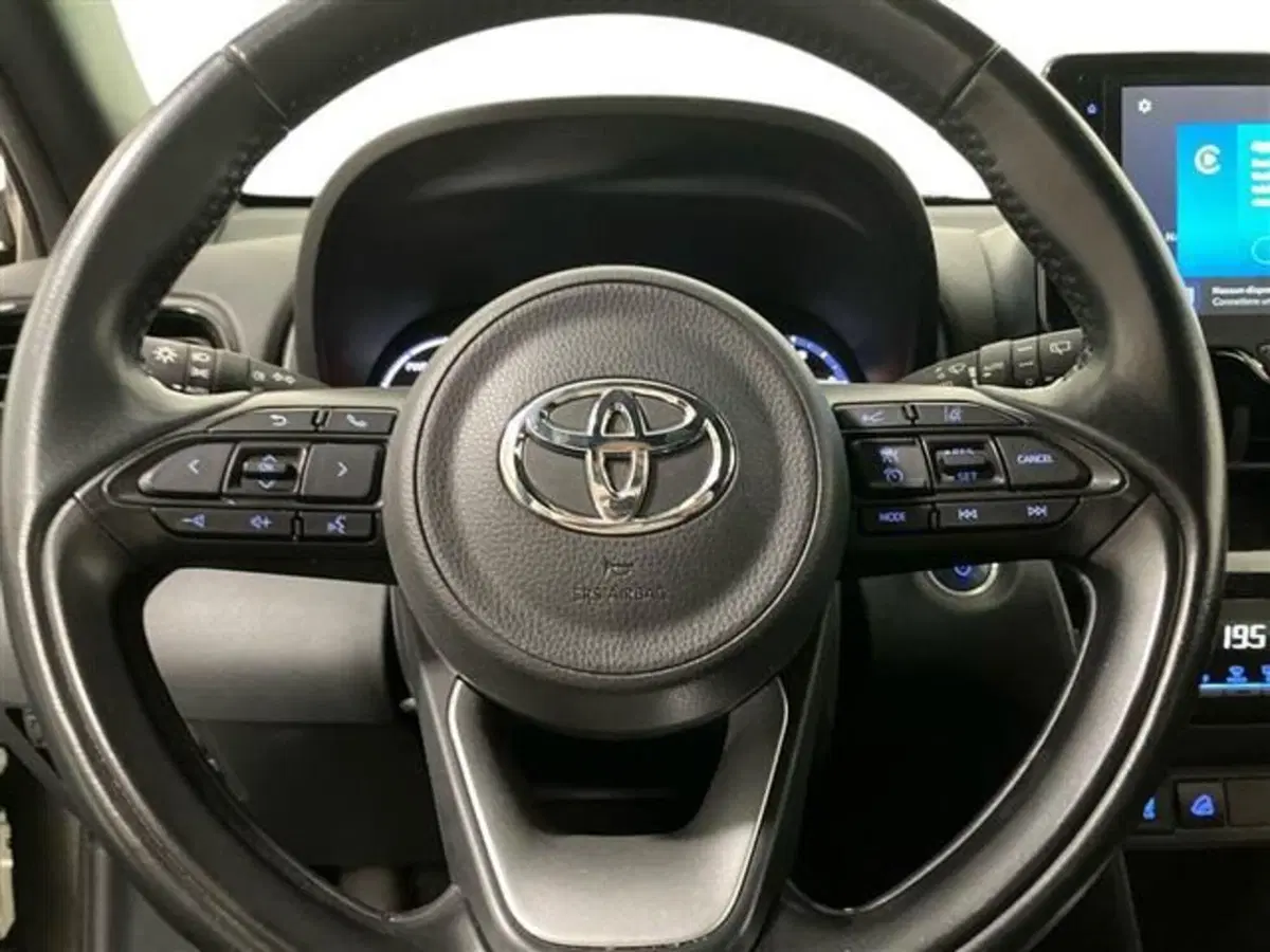 Toyota Yaris Cross usata a Como (17)