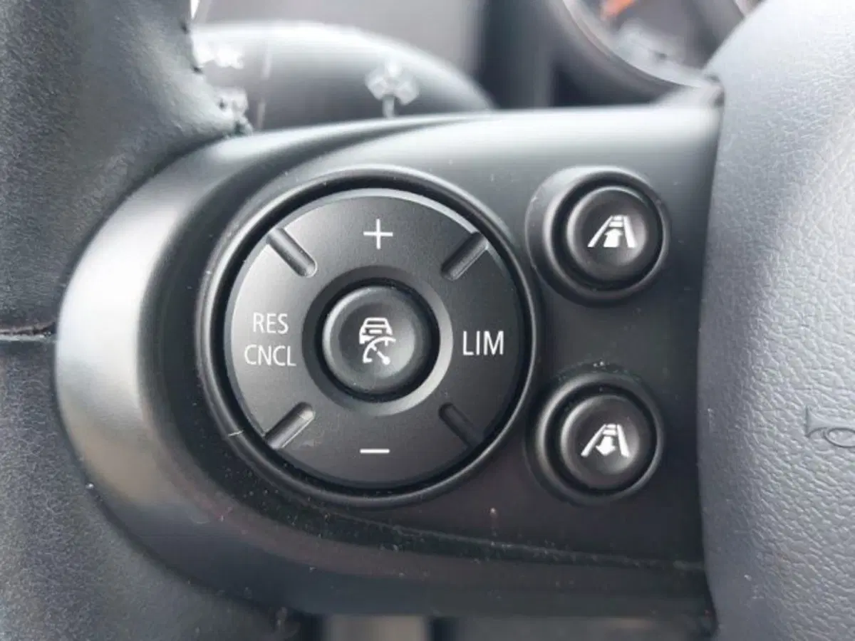 MINI Mini Countryman usata a Lecce (20)