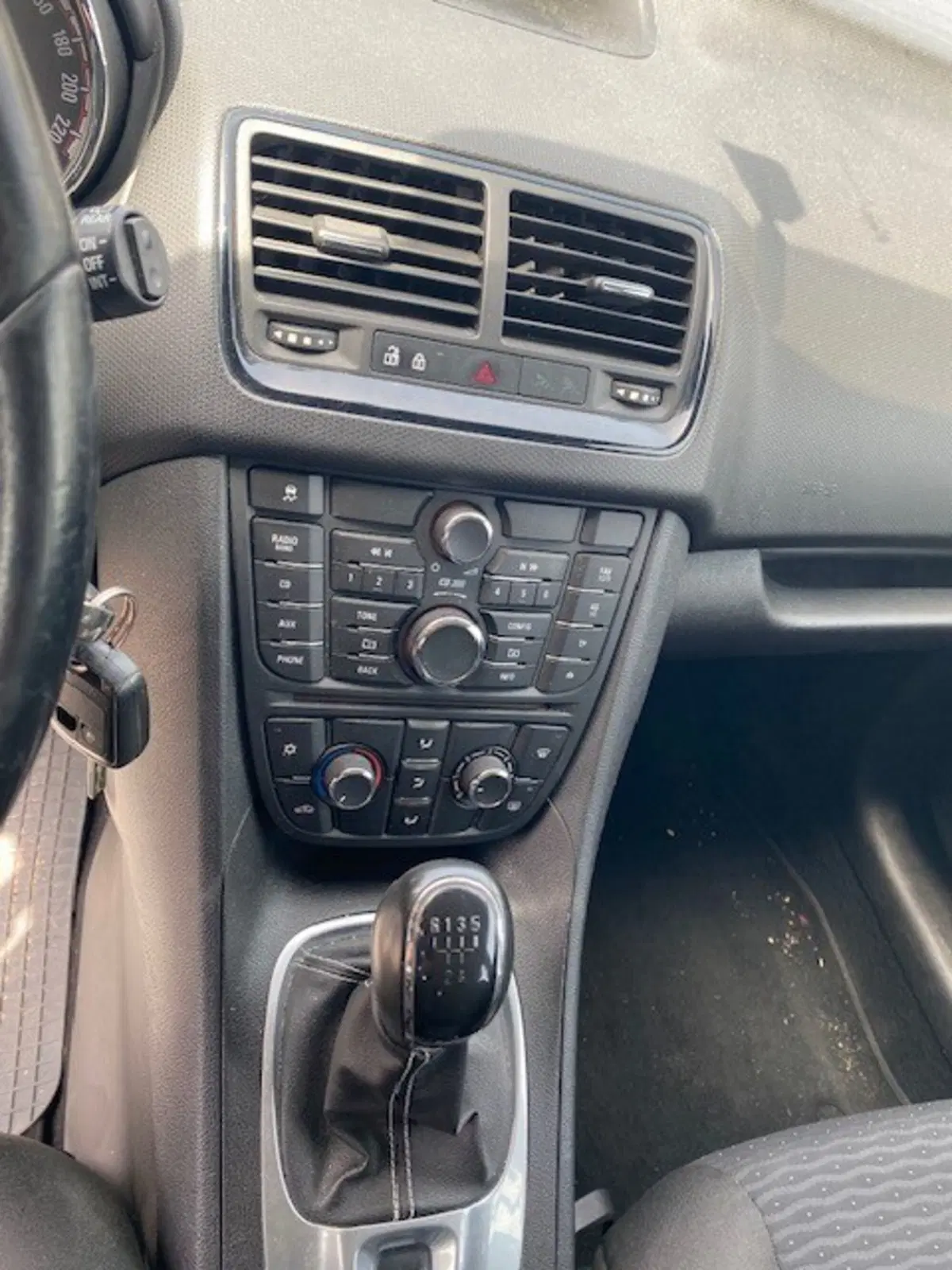Opel Meriva usata a Catania (11)