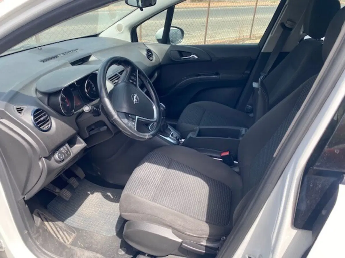 Opel Meriva usata a Catania (9)