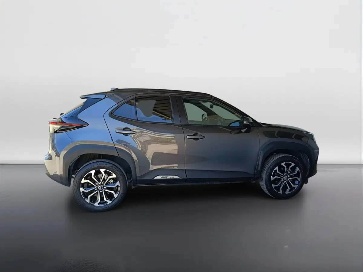 Toyota Yaris Cross usata a Ascoli Piceno (3)