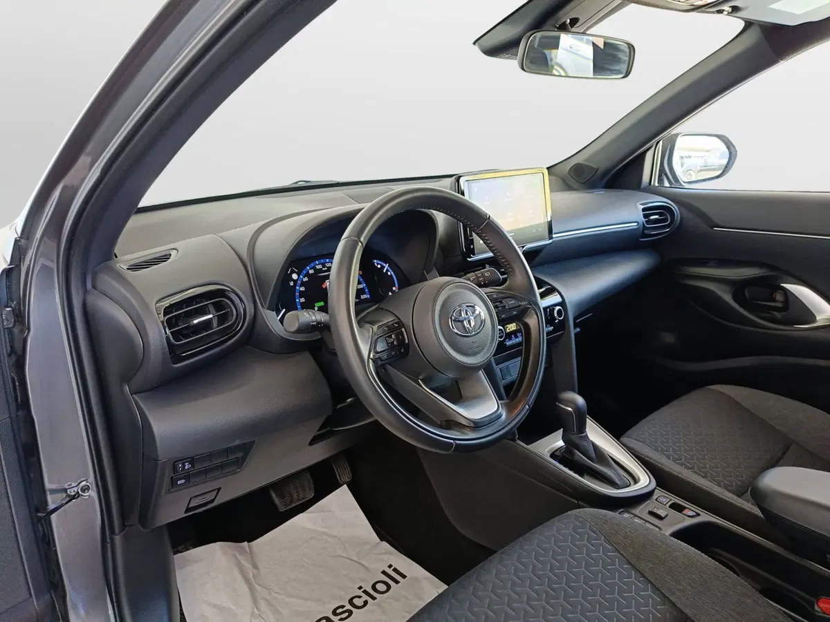 Toyota Yaris Cross usata a Ascoli Piceno (7)