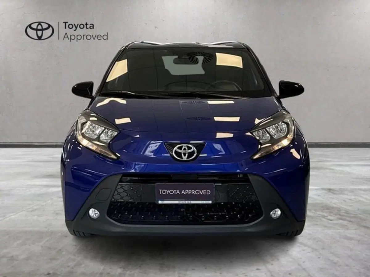 Toyota Aygo X usata a Prato (4)
