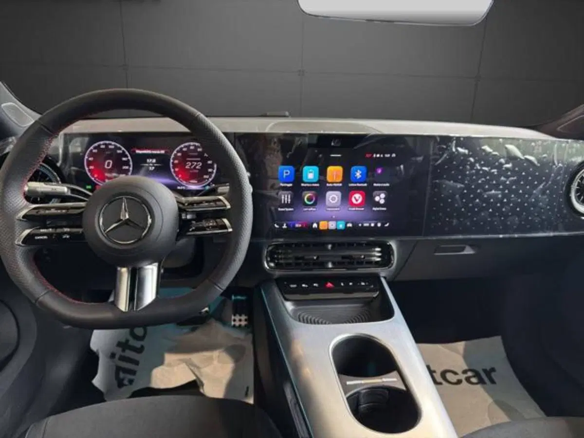 Mercedes-Benz CLA nuova a Milano (13)