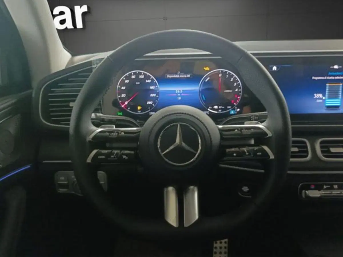 Mercedes-Benz GLE SUV nuova a Milano (17)