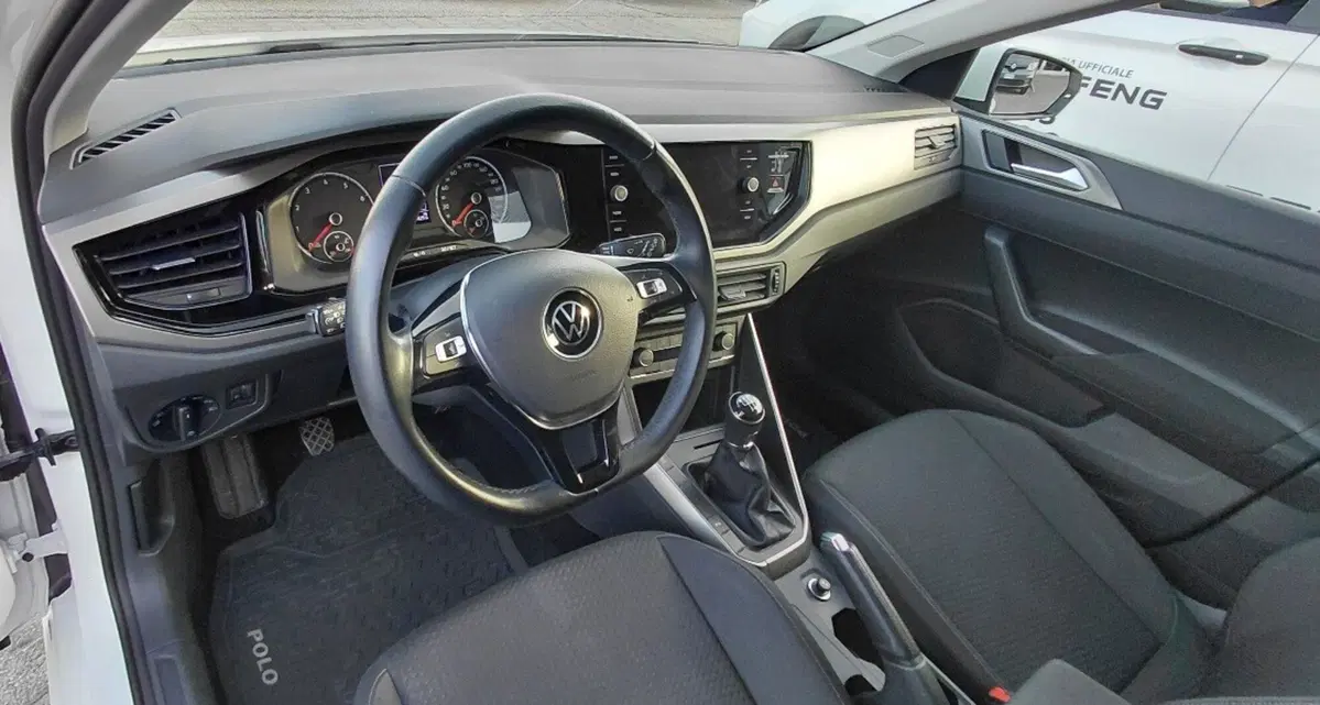 Volkswagen Polo usata a Cosenza (9)