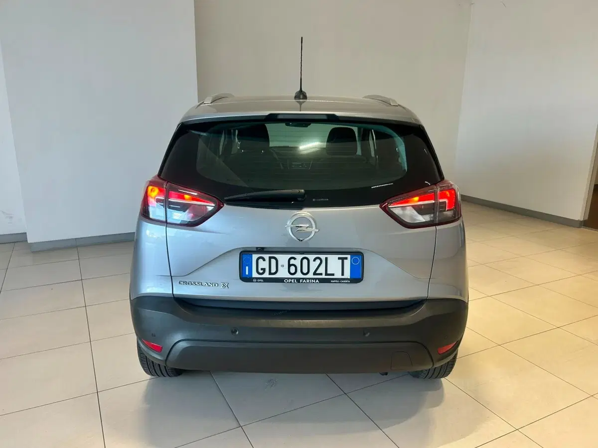 Opel Crossland X usata a Napoli (8)