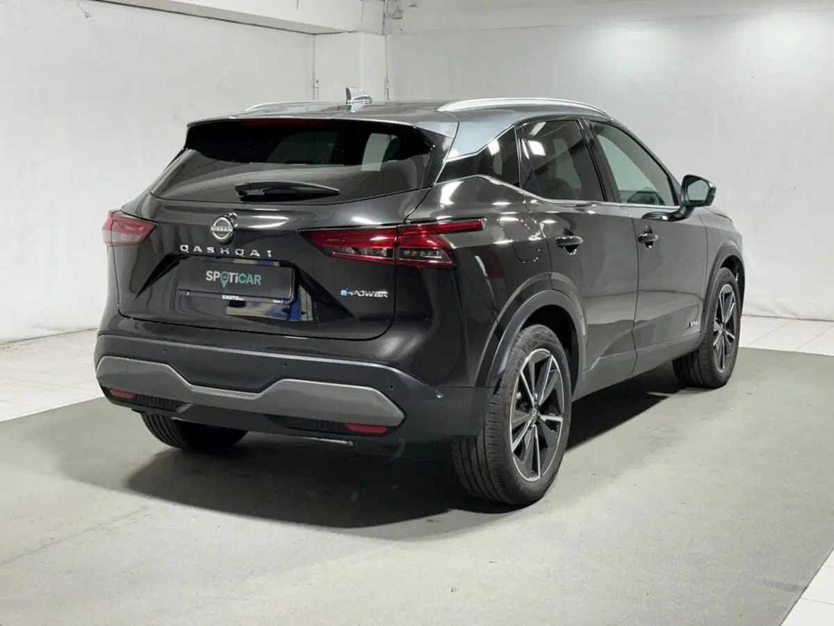Nissan Qashqai usata a Sondrio (5)