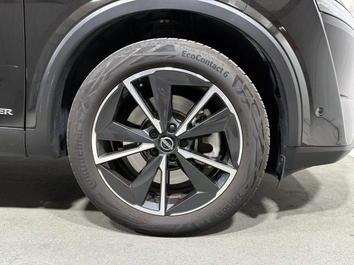 Nissan Qashqai usata a Sondrio (9)
