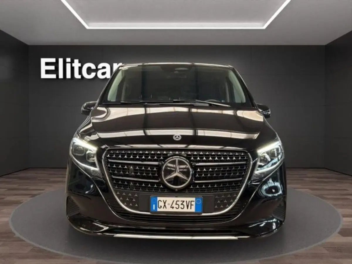 Mercedes-Benz Classe V usata a Novara (2)