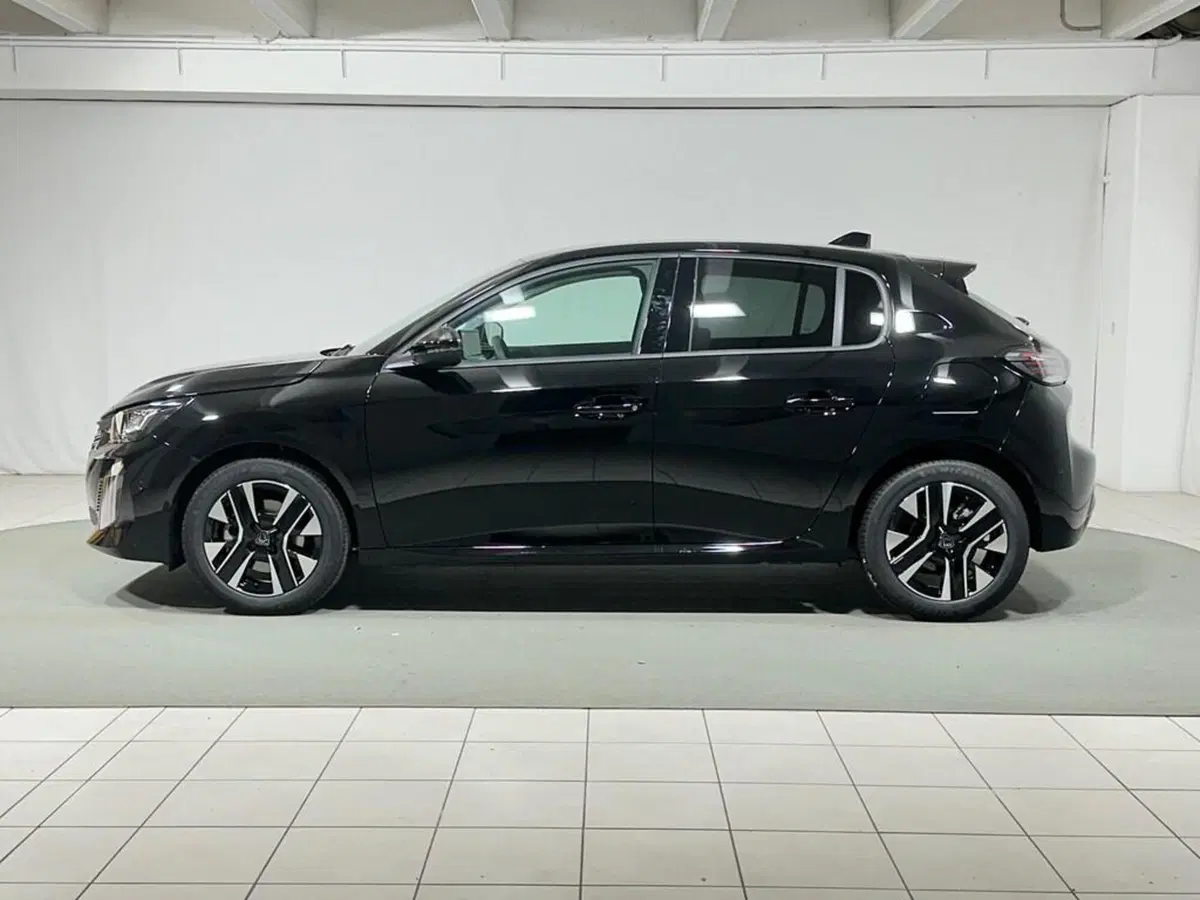 Peugeot 208 nuova a Sondrio (2)