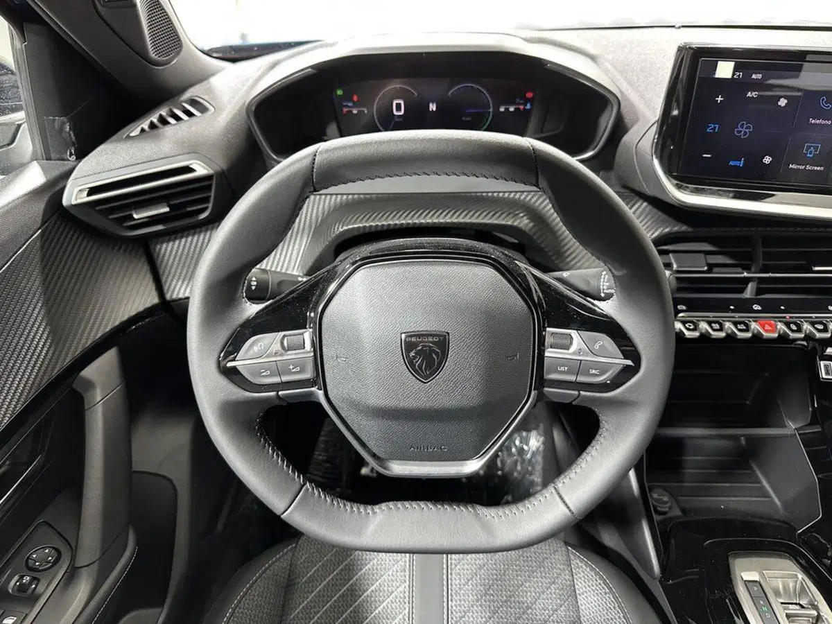 Peugeot 2008 nuova a Sondrio (15)