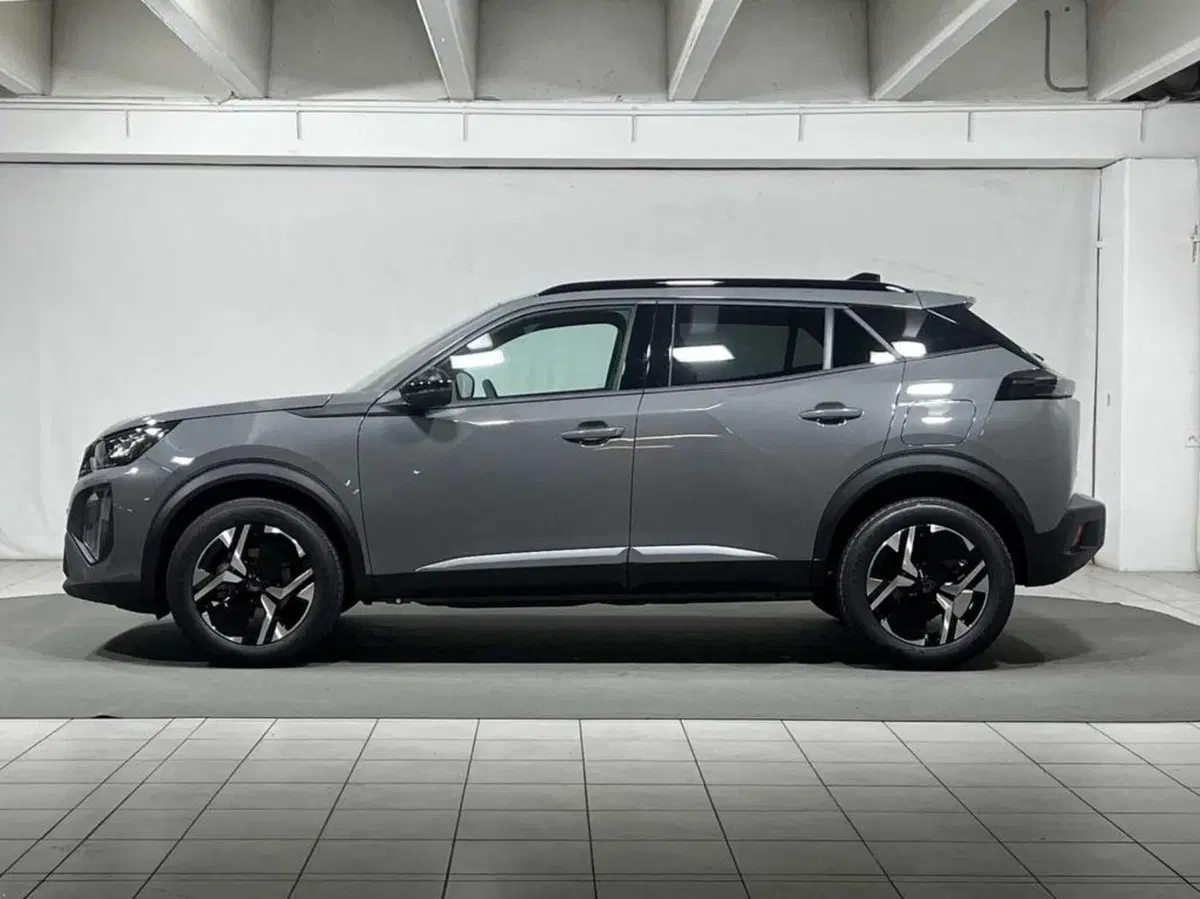 Peugeot 2008 nuova a Sondrio (2)