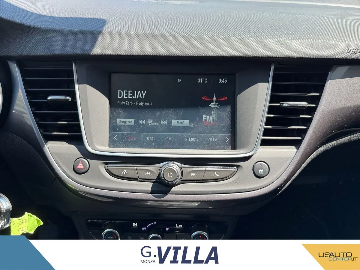 Opel Crossland X usata a Milano (14)